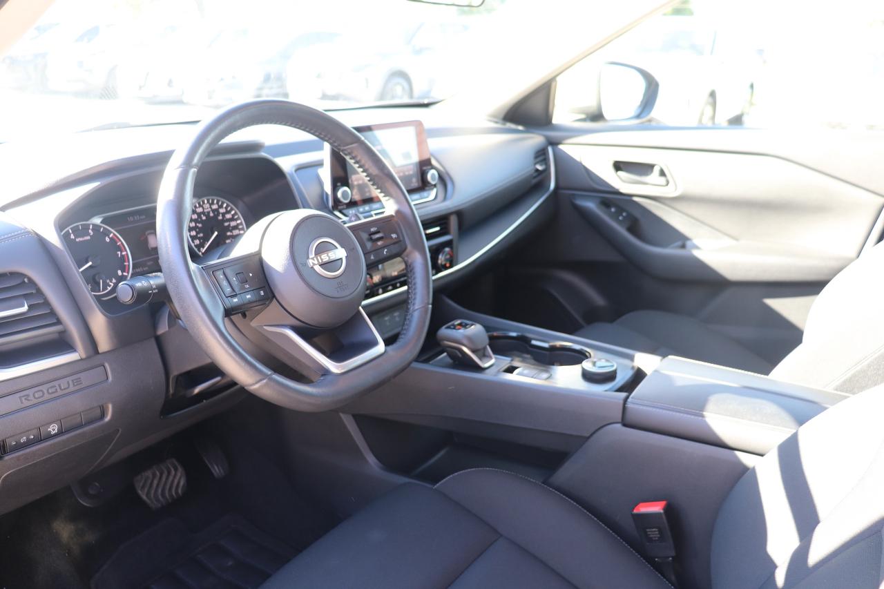 2024 Nissan Rogue S  AWD NO ACCIDENTS REMOTE START B-SPOT CARPLAY Photo