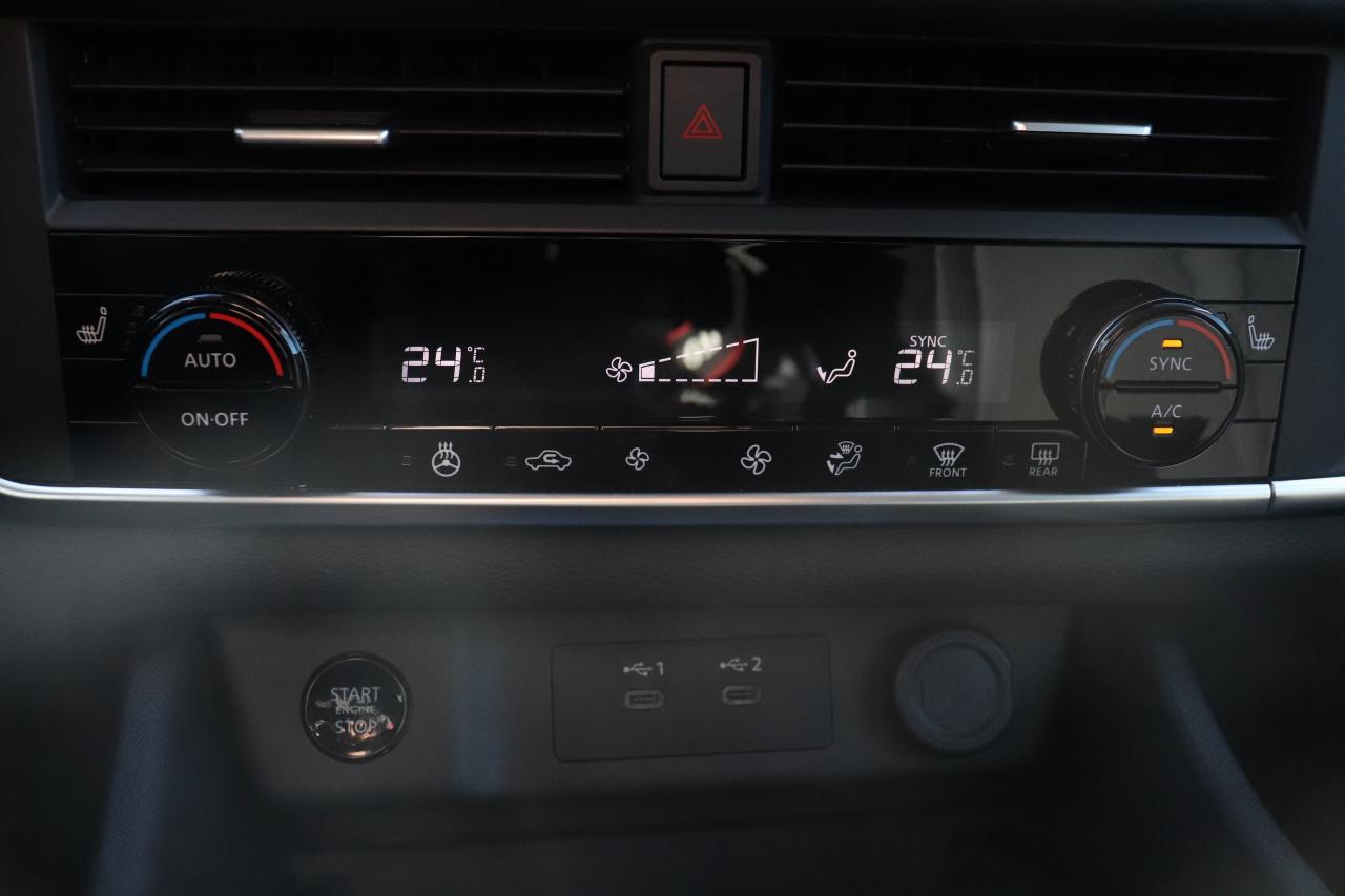 2024 Nissan Rogue S  AWD NO ACCIDENTS REMOTE START B-SPOT CARPLAY Photo