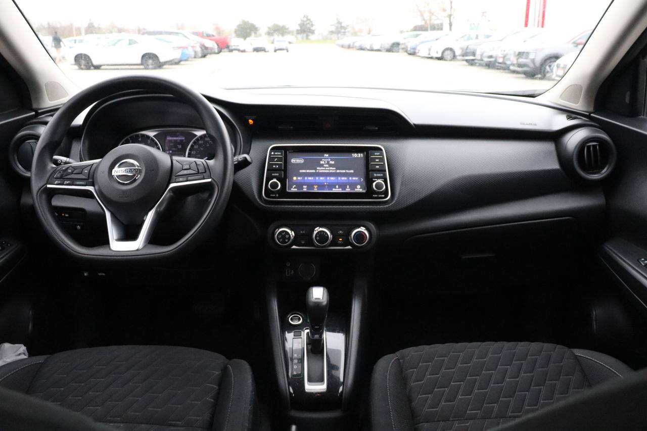 2021 Nissan Kicks S NO ACCIDENTS 1 OWNER OFF LEASE Photo