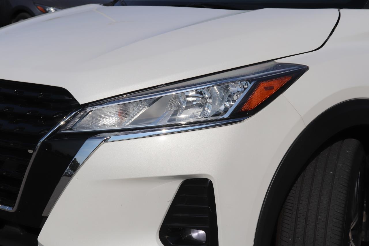 2023 Nissan Kicks SV REMOTE START B-SPOT CARPLAY CAMERA SONAR HEATED Photo