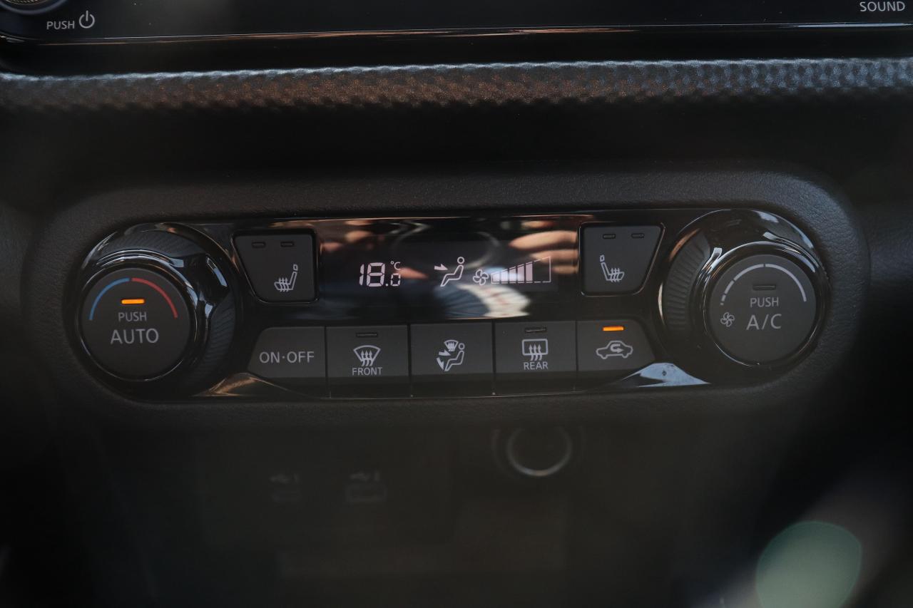 2023 Nissan Kicks SV REMOTE START B-SPOT CARPLAY CAMERA SONAR HEATED Photo