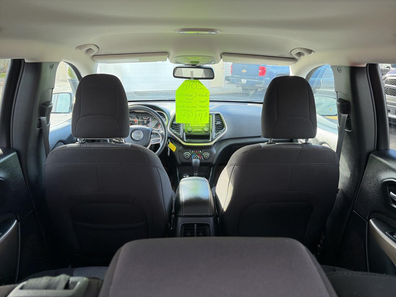 2018 Jeep Cherokee SPORT-ONE OWNER-CLEAN CARFAX-LOW KM Photo