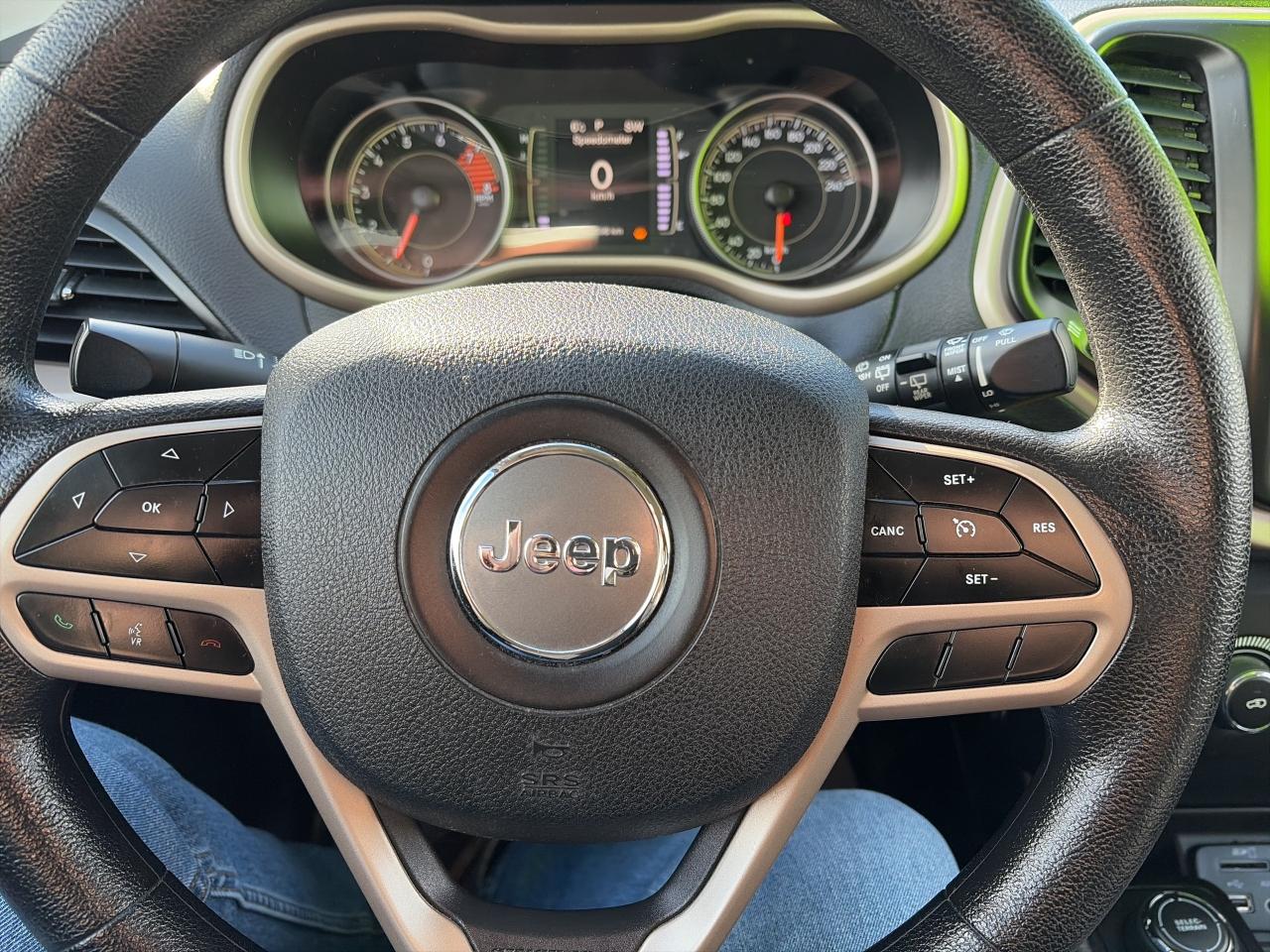 2018 Jeep Cherokee SPORT-ONE OWNER-CLEAN CARFAX-LOW KM Photo