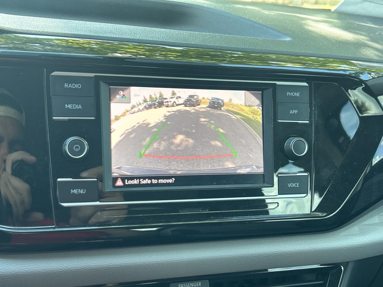 2023 Volkswagen Taos Trendline 4MOTION   Heated Seats & Steering Wheel Photo