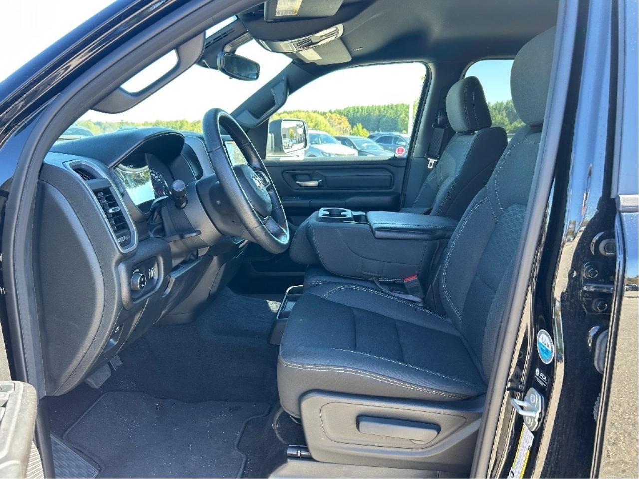 2025 RAM 1500 Tradesman 4x4 Crew Cab   Remote Start   Blind-spot Photo