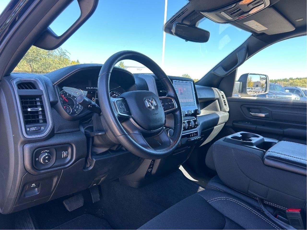 2025 RAM 1500 Tradesman 4x4 Crew Cab   Remote Start   Blind-spot Photo