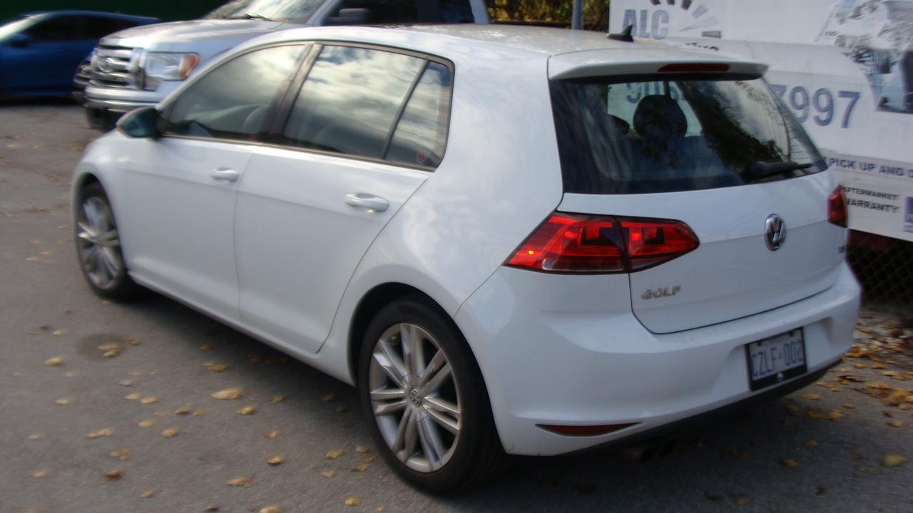 2016 Volkswagen Golf 5dr HB Auto 1.8 TSI Trendline*NEW PRICE!*LOW KM`S! Photo