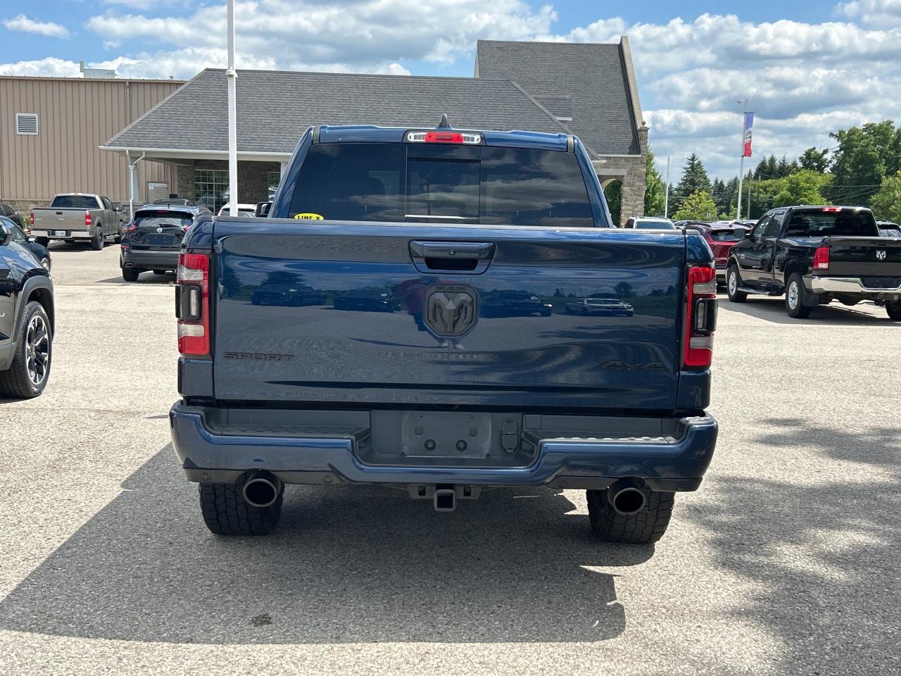 2022 RAM 1500 Sport 4x4 Crew Cab   Nav.   Heated Seats/Wheel Photo4