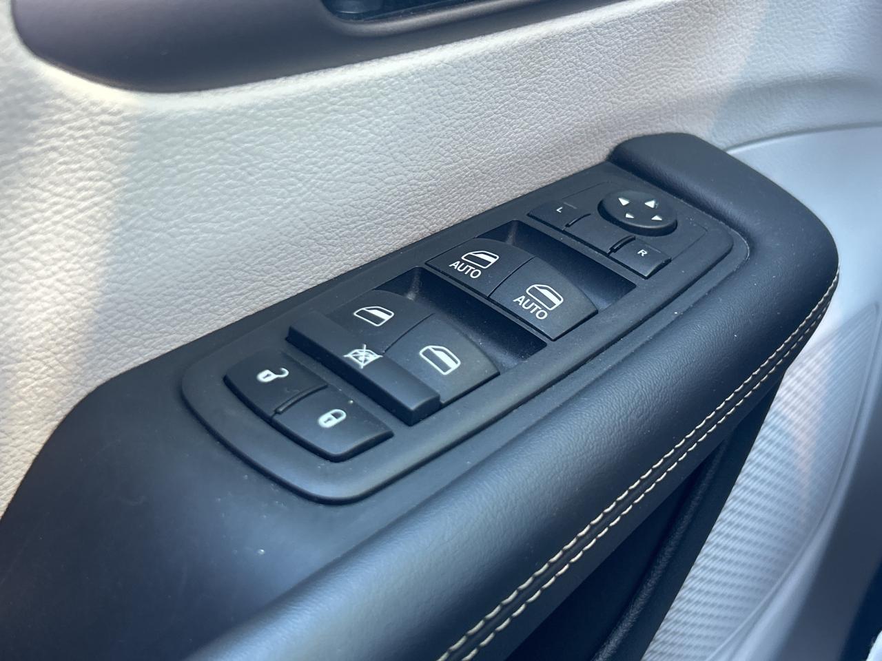 2024 Chrysler Grand Caravan SXT   Heated Seats & Steering Wheel   Power Doors Photo