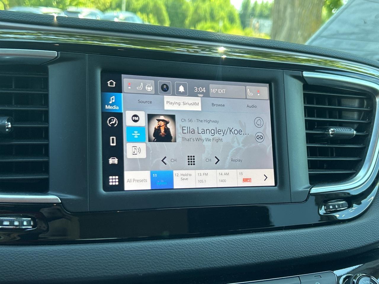 2024 Chrysler Grand Caravan SXT   Heated Seats & Steering Wheel   Power Doors Photo