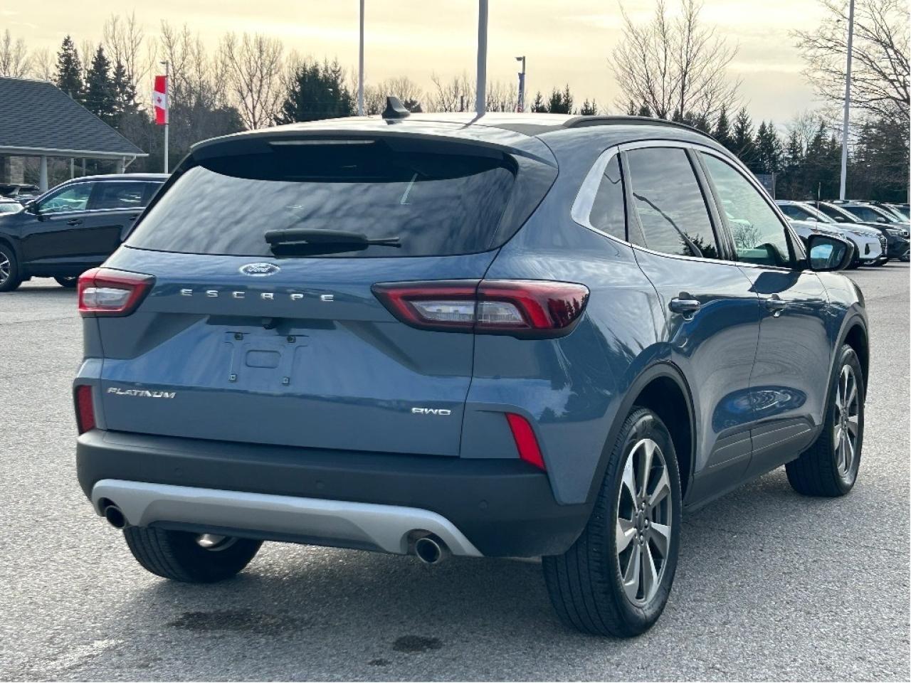 2025 Ford Escape Platinum AWD   Nav   Heated Seats & Steering Wheel Photo3