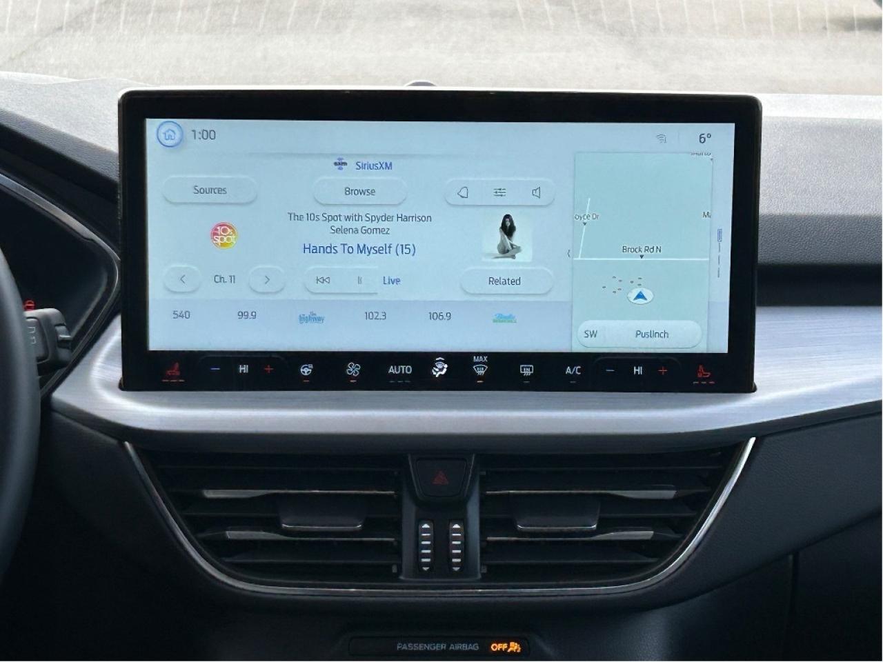 2025 Ford Escape Platinum AWD   Nav   Heated Seats & Steering Wheel Photo