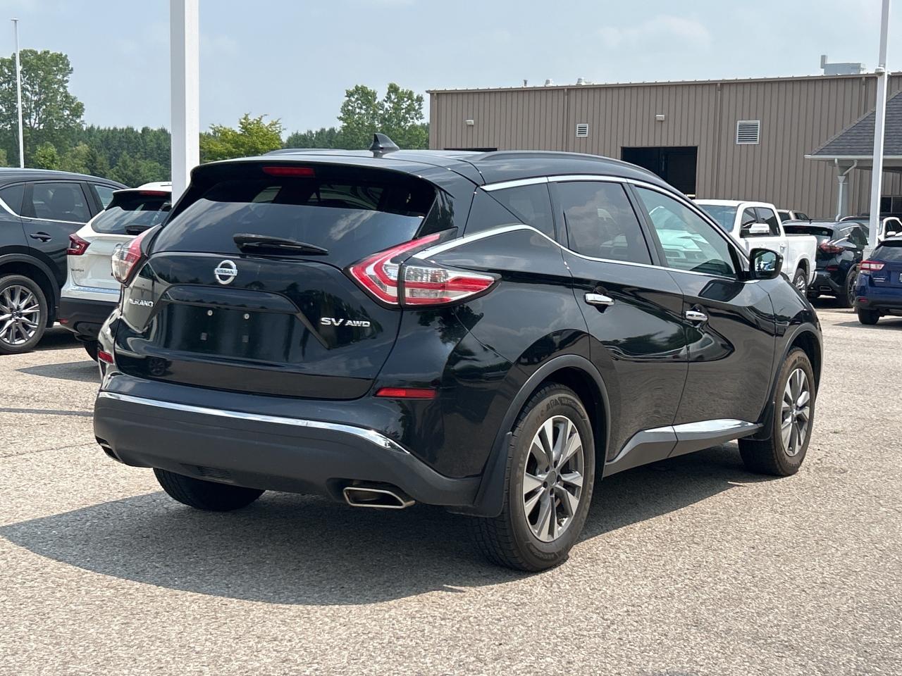 2017 Nissan Murano SV AWD   Nav.   Pano Roof   Heated Seats Photo3
