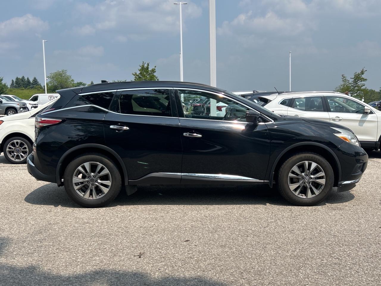 2017 Nissan Murano SV AWD   Nav.   Pano Roof   Heated Seats Photo2