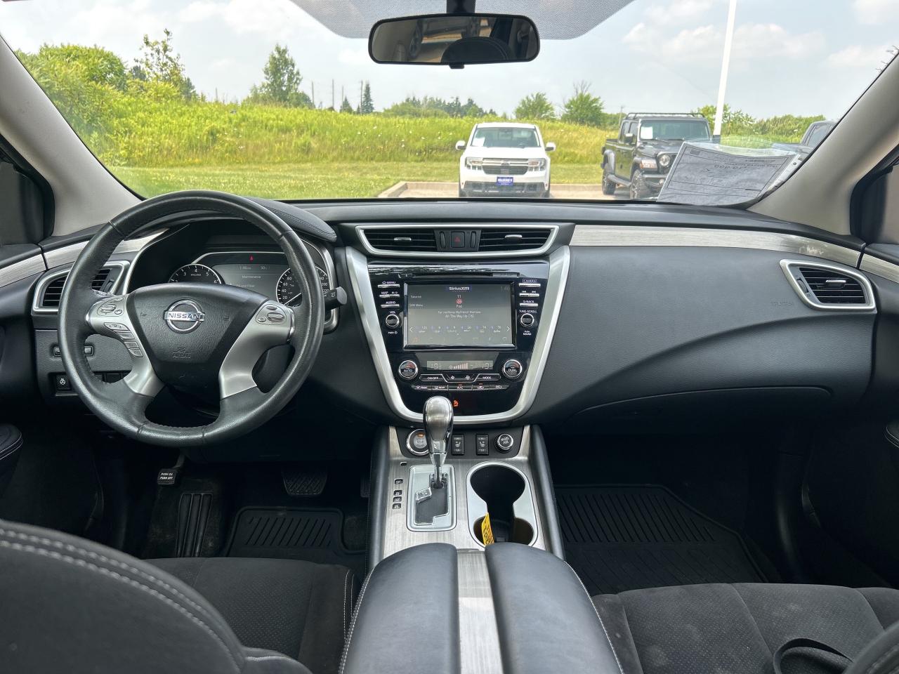 2017 Nissan Murano SV AWD   Nav.   Pano Roof   Heated Seats Photo