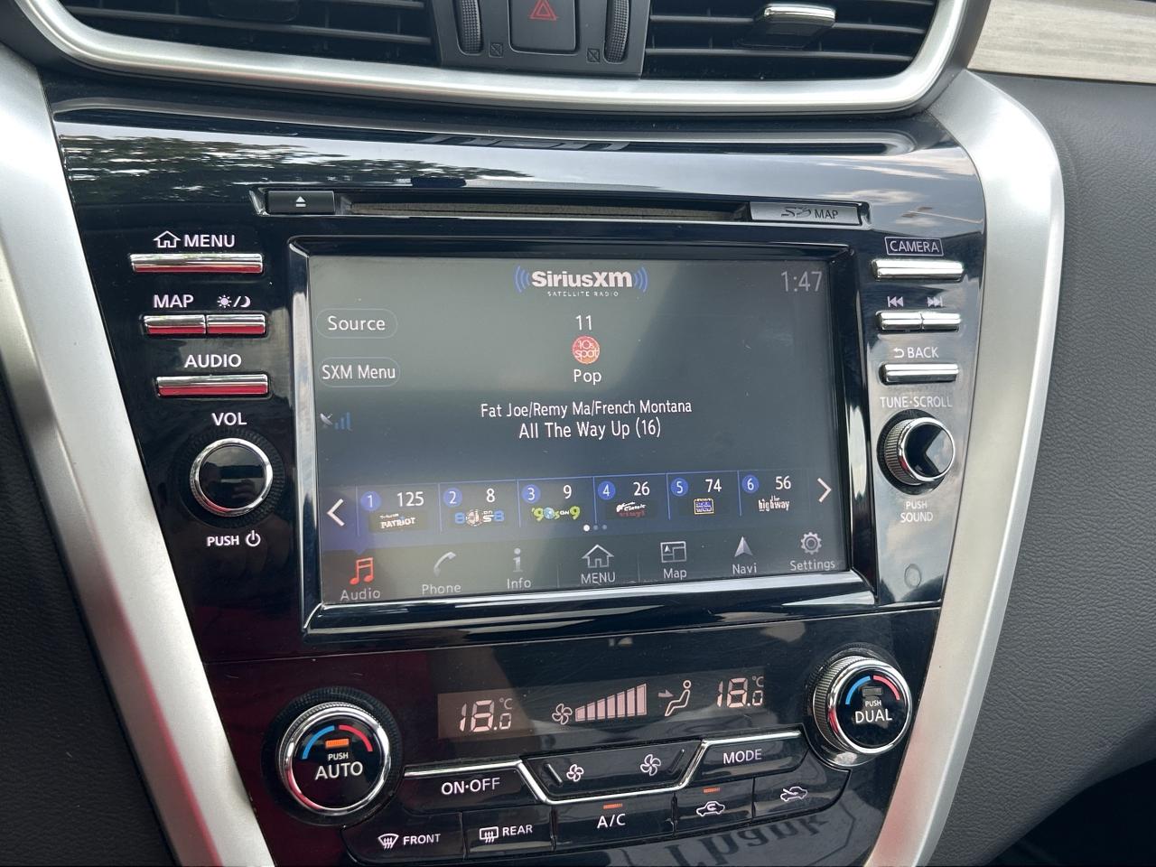 2017 Nissan Murano SV AWD   Nav.   Pano Roof   Heated Seats Photo