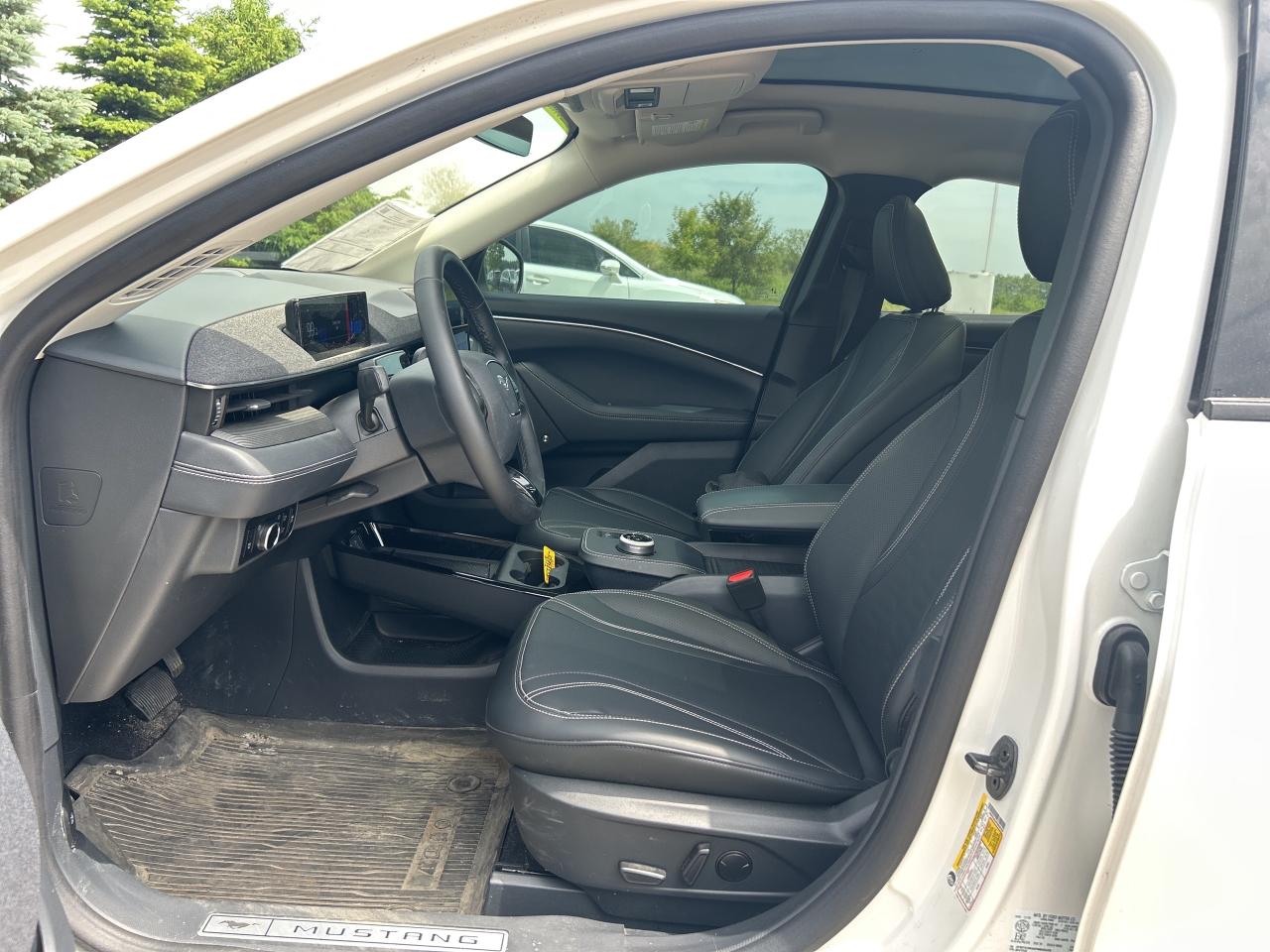 2023 Ford Mustang Mach-E Premium RWD   Nav.   Pano Roof   Leather Photo