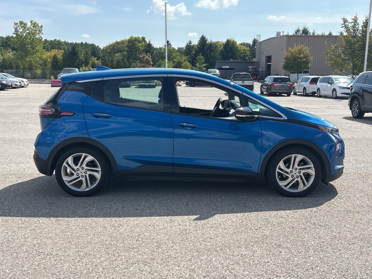 2022 Chevrolet Bolt EV LT   Heated Seats & Steering Wheel   Blind-spot Photo2