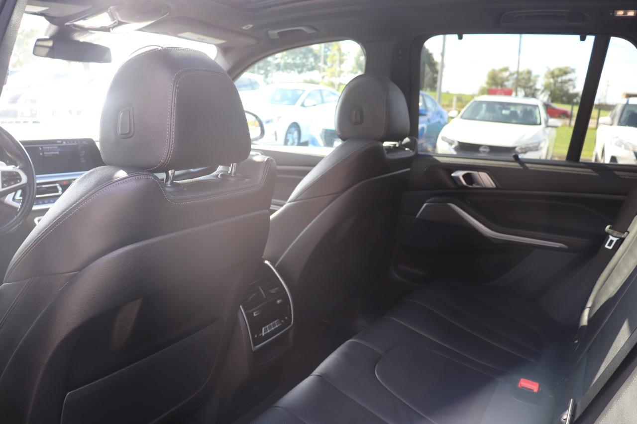 2022 BMW X5 X5 XDRIVE 45E M SPORT PACKAGE PREM ESSENTIAL PACKA Photo