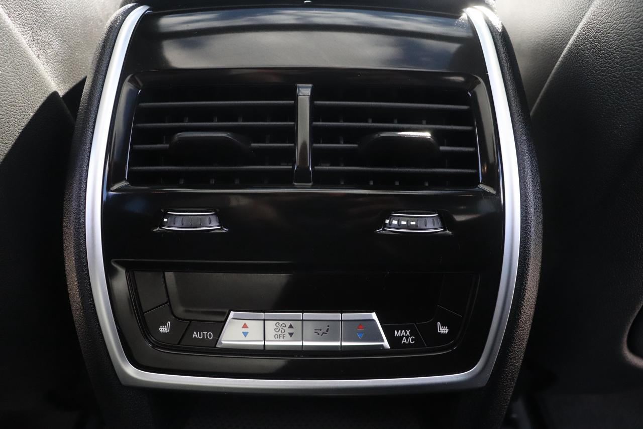 2022 BMW X5 X5 XDRIVE 45E M SPORT PACKAGE PREM ESSENTIAL PACKA Photo