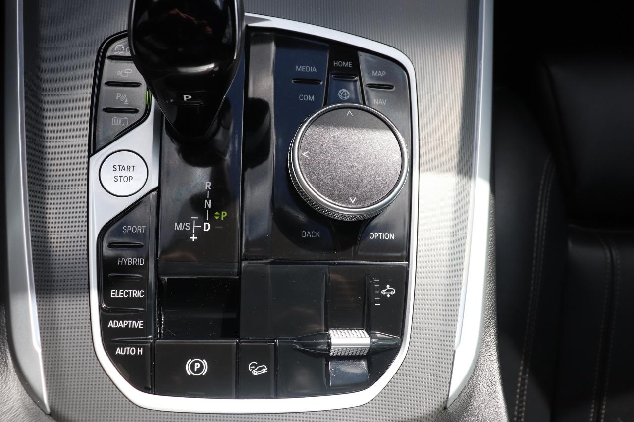 2022 BMW X5 X5 XDRIVE 45E M SPORT PACKAGE PREM ESSENTIAL PACKA Photo