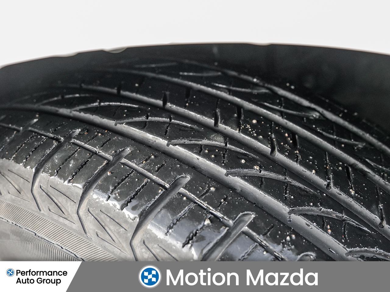 2019 Toyota Corolla Hatchback CVT   FRESH TRADE   CLEAN CARFAX Photo