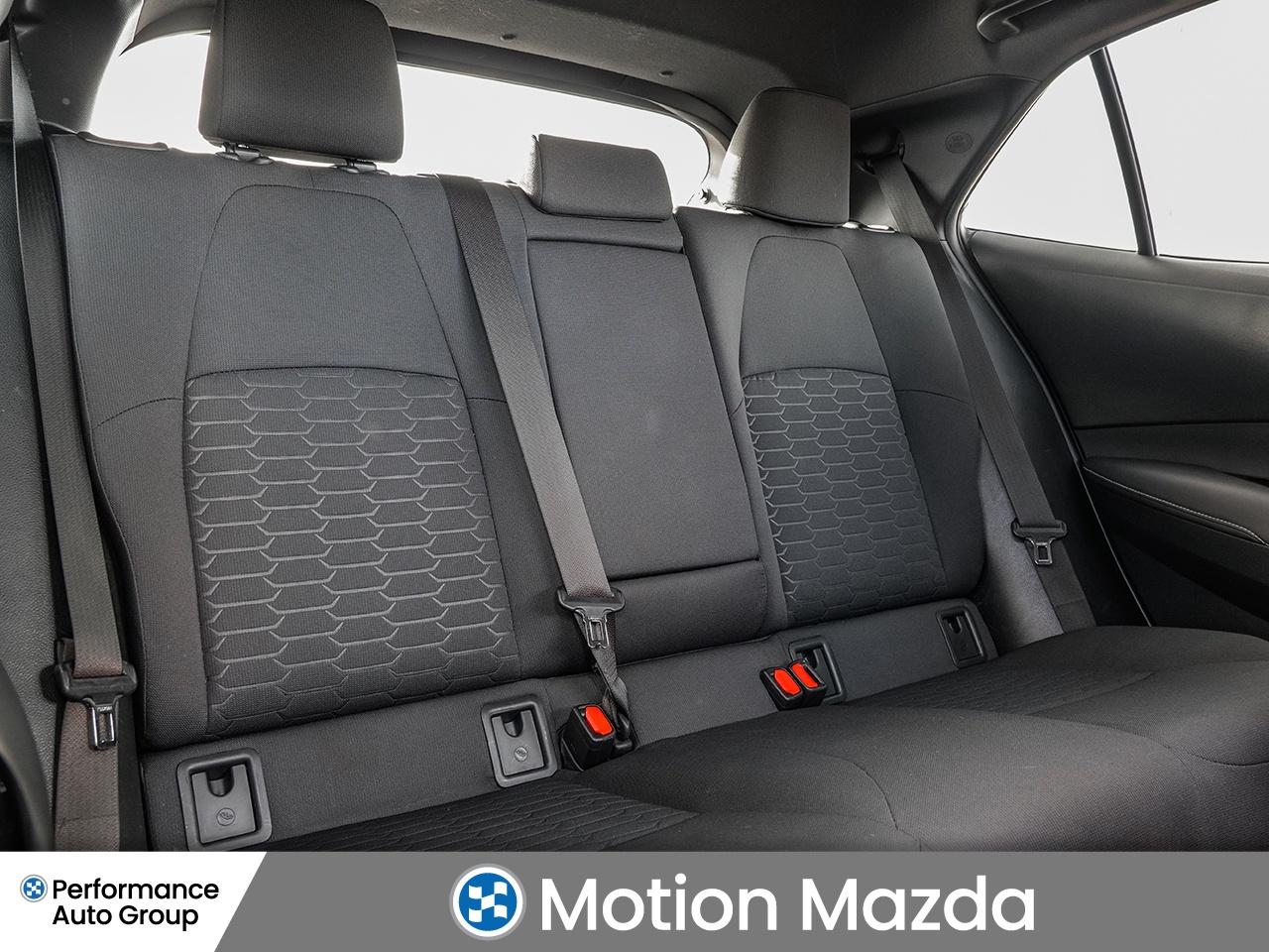 2019 Toyota Corolla Hatchback CVT   FRESH TRADE   CLEAN CARFAX Photo