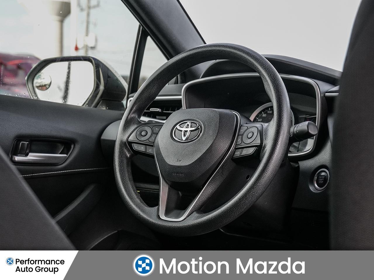 2019 Toyota Corolla Hatchback CVT   FRESH TRADE   CLEAN CARFAX Photo