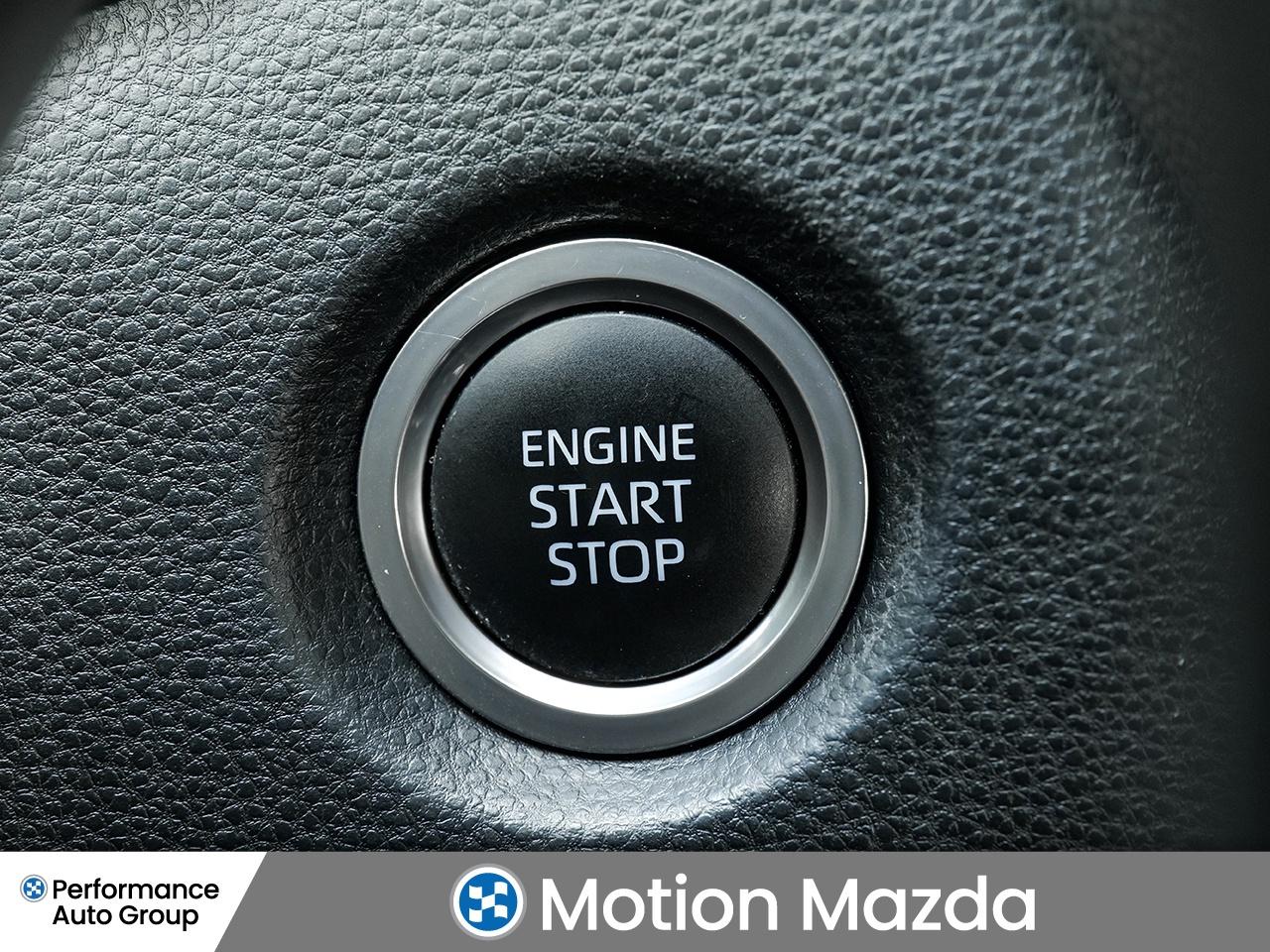 2019 Toyota Corolla Hatchback CVT   FRESH TRADE   CLEAN CARFAX Photo