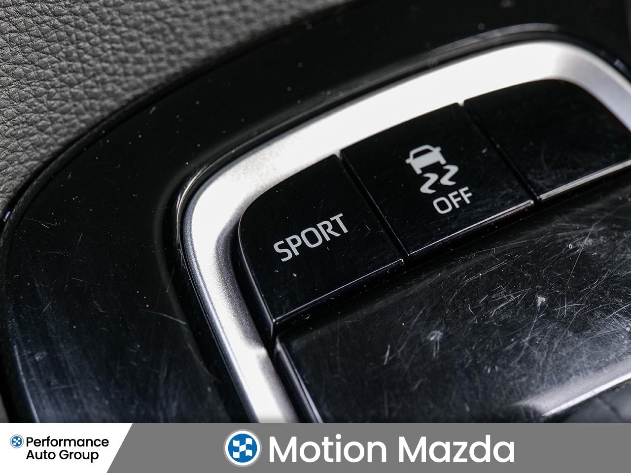 2019 Toyota Corolla Hatchback CVT   FRESH TRADE   CLEAN CARFAX Photo