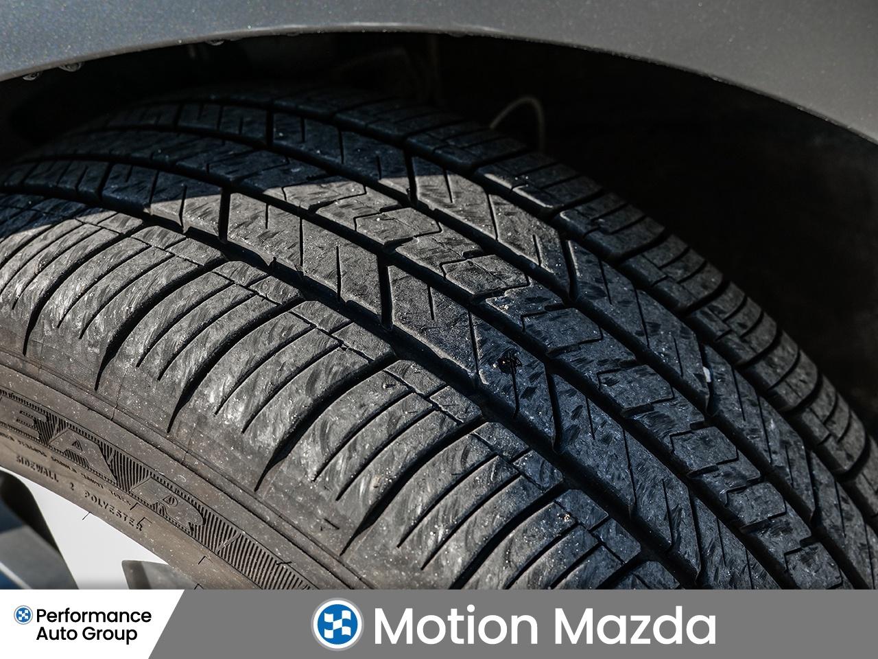 2018 Hyundai KONA 1.6T Ultimate AWD   HUD   2 SETS OF WHEELS   AWD Photo