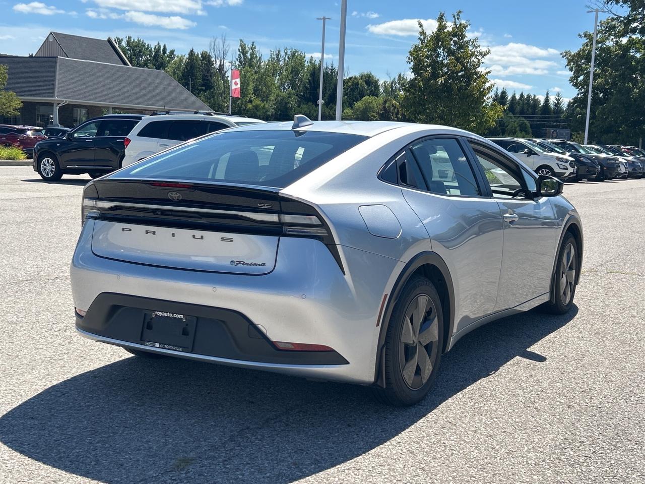 2024 Toyota Prius Prime SE   Heated Seats & Steering Wheel   Blind-spot Photo