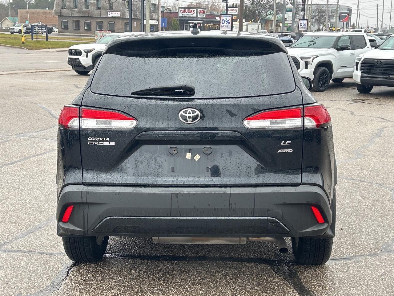 2023 Toyota Corolla Cross LE   Heated Wiper Park   Front Heated Seats Photo3