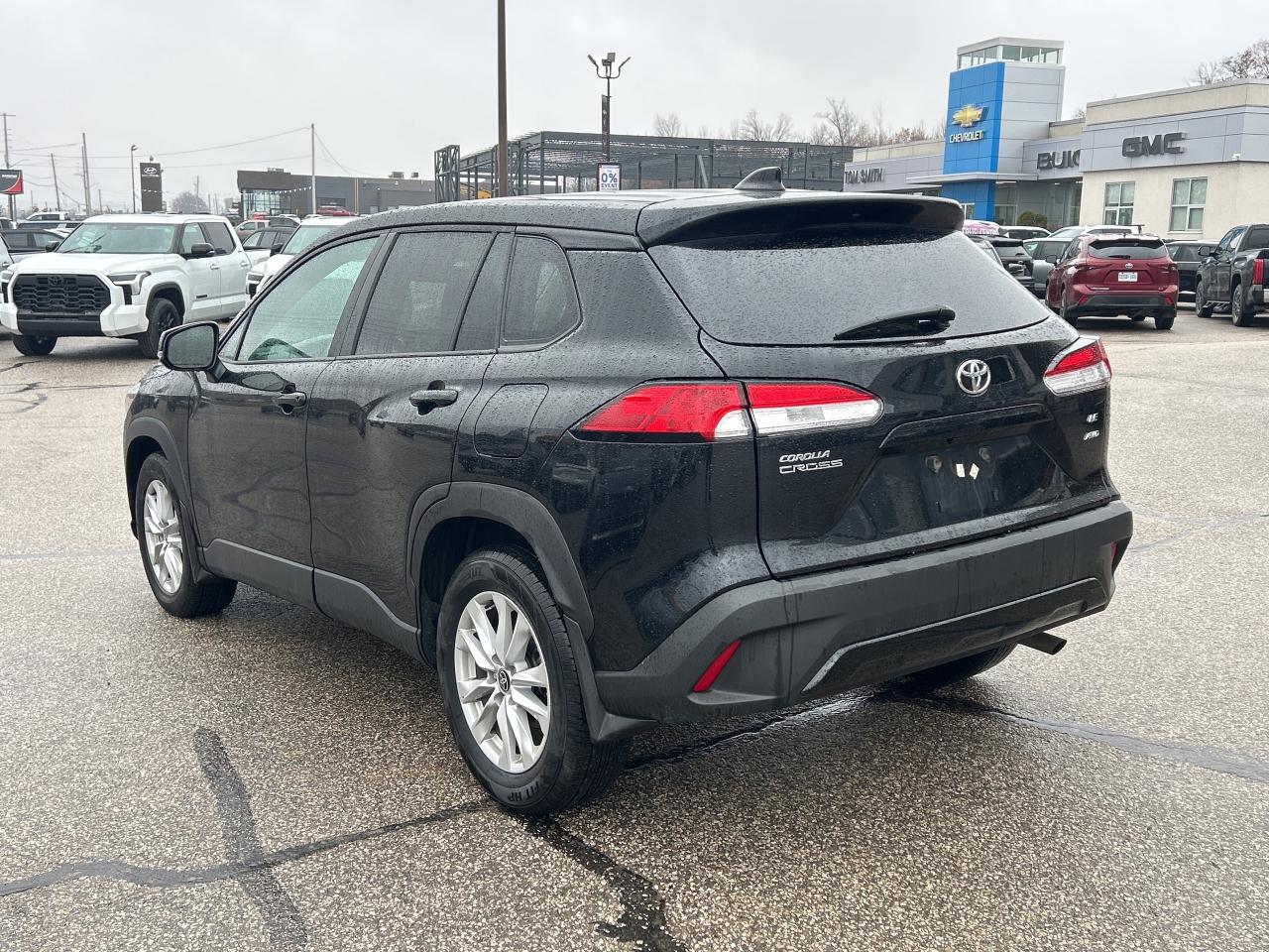 2023 Toyota Corolla Cross LE   Heated Wiper Park   Front Heated Seats Photo2