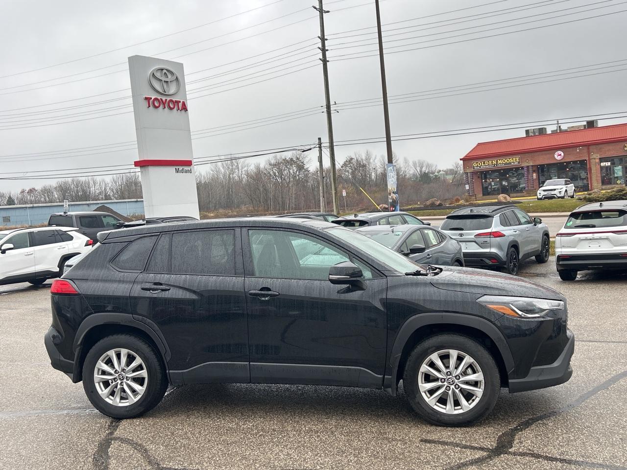 2023 Toyota Corolla Cross LE   Heated Wiper Park   Front Heated Seats Photo