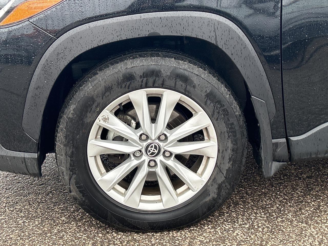 2023 Toyota Corolla Cross LE   Heated Wiper Park   Front Heated Seats Photo