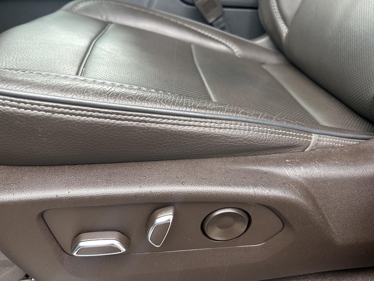 2022 GMC Yukon Denali   Memory Seats   Head Up Display Photo