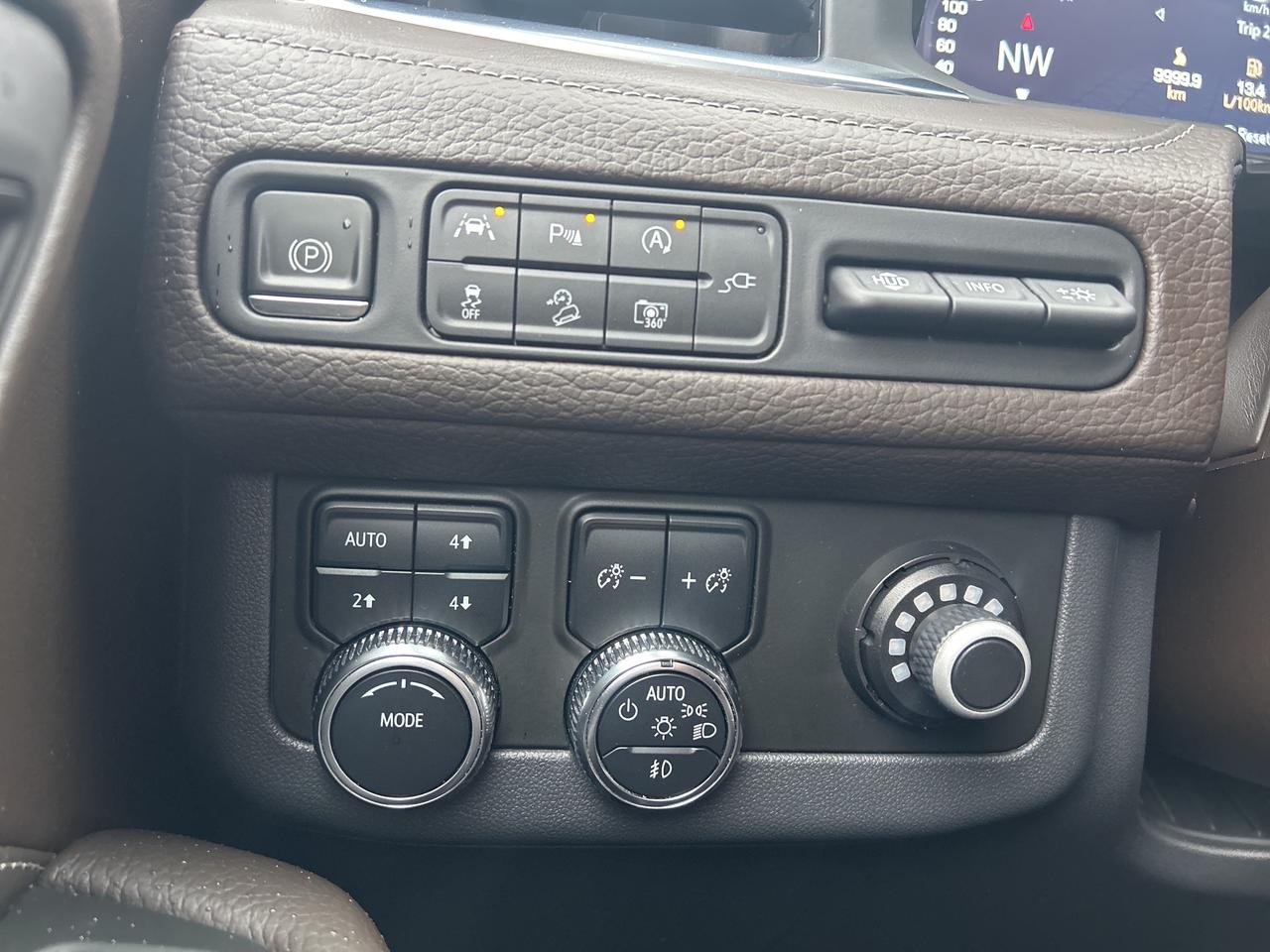 2022 GMC Yukon Denali   Memory Seats   Head Up Display Photo