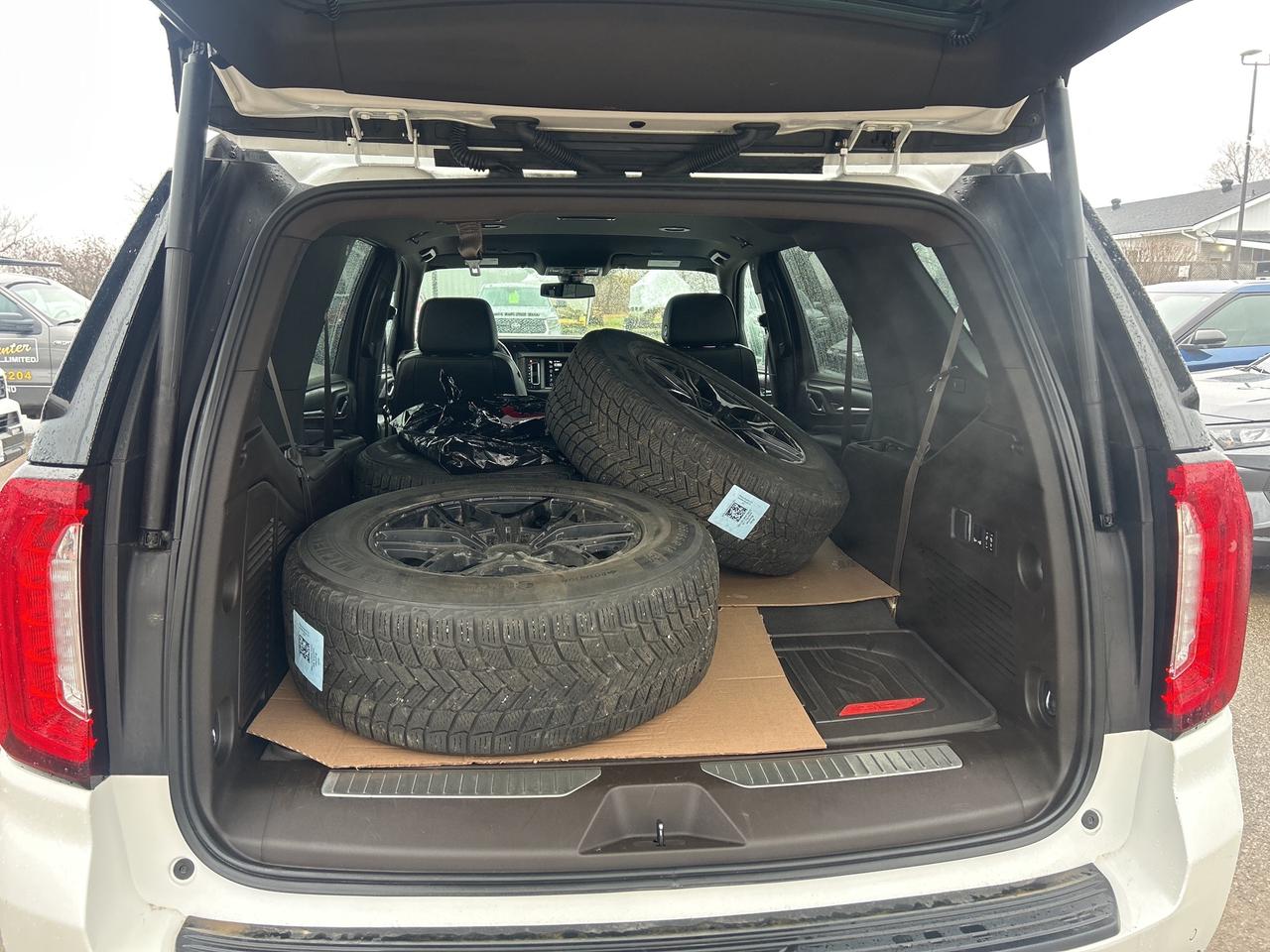 2022 GMC Yukon Denali   Memory Seats   Head Up Display Photo