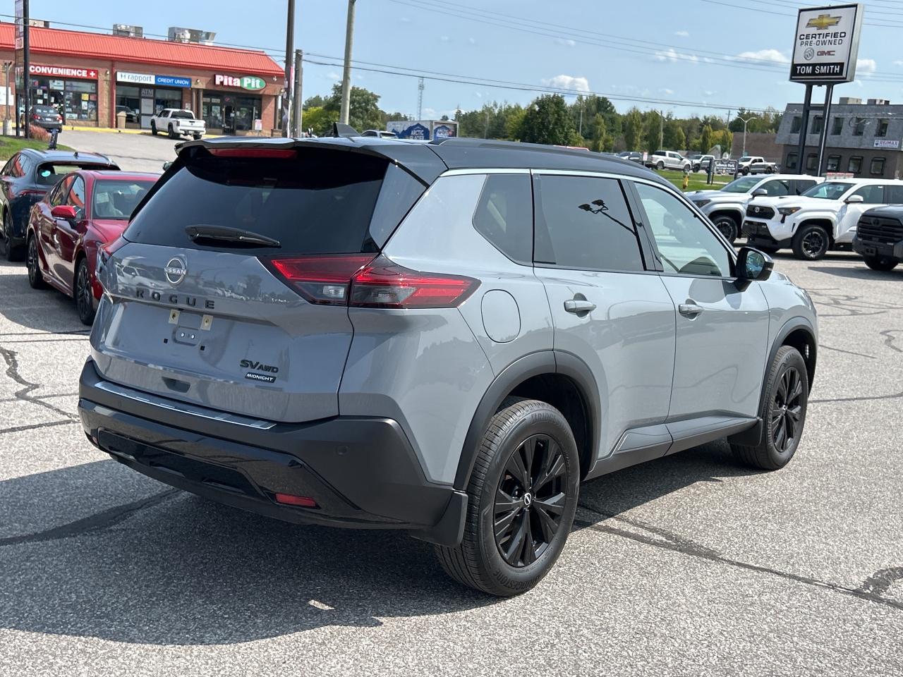 2023 Nissan Rogue SV Midnight Edition   360 Camera   LOW KM Photo4