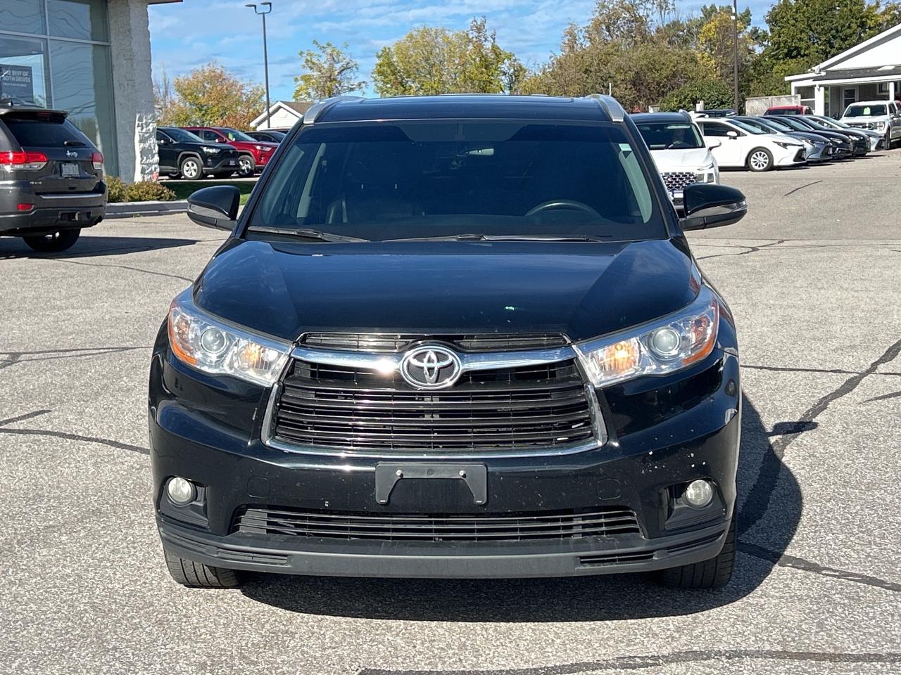 2015 Toyota Highlander XLE  AWD   NO REPORTED ACCIDENTS   Power Moonroof Photo