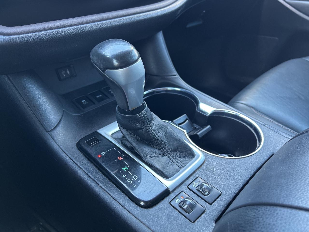 2015 Toyota Highlander XLE  AWD   NO REPORTED ACCIDENTS   Power Moonroof Photo