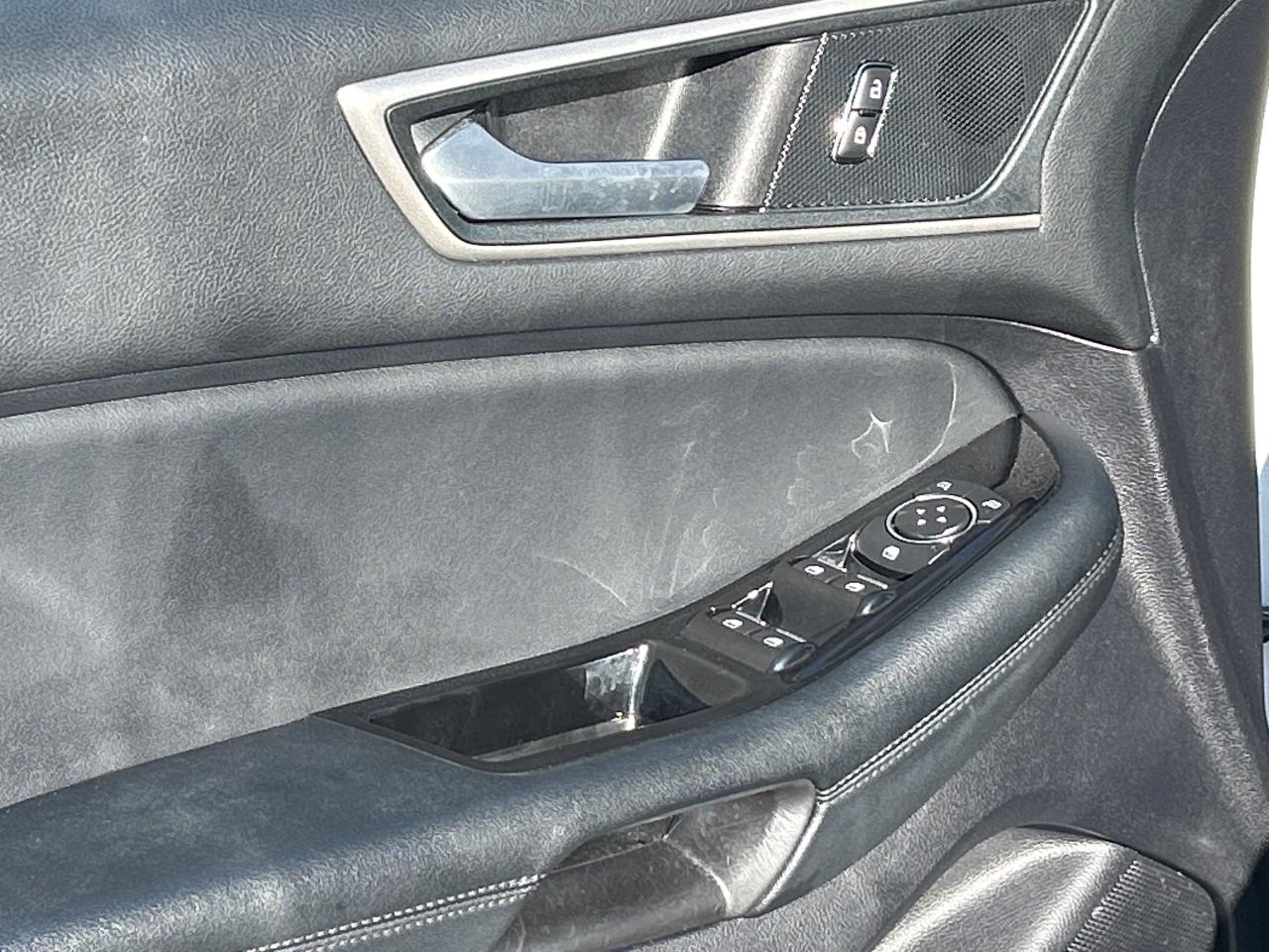 2020 Ford Edge SEL   Back Up Camera Washer   LOW KILOMETRES Photo