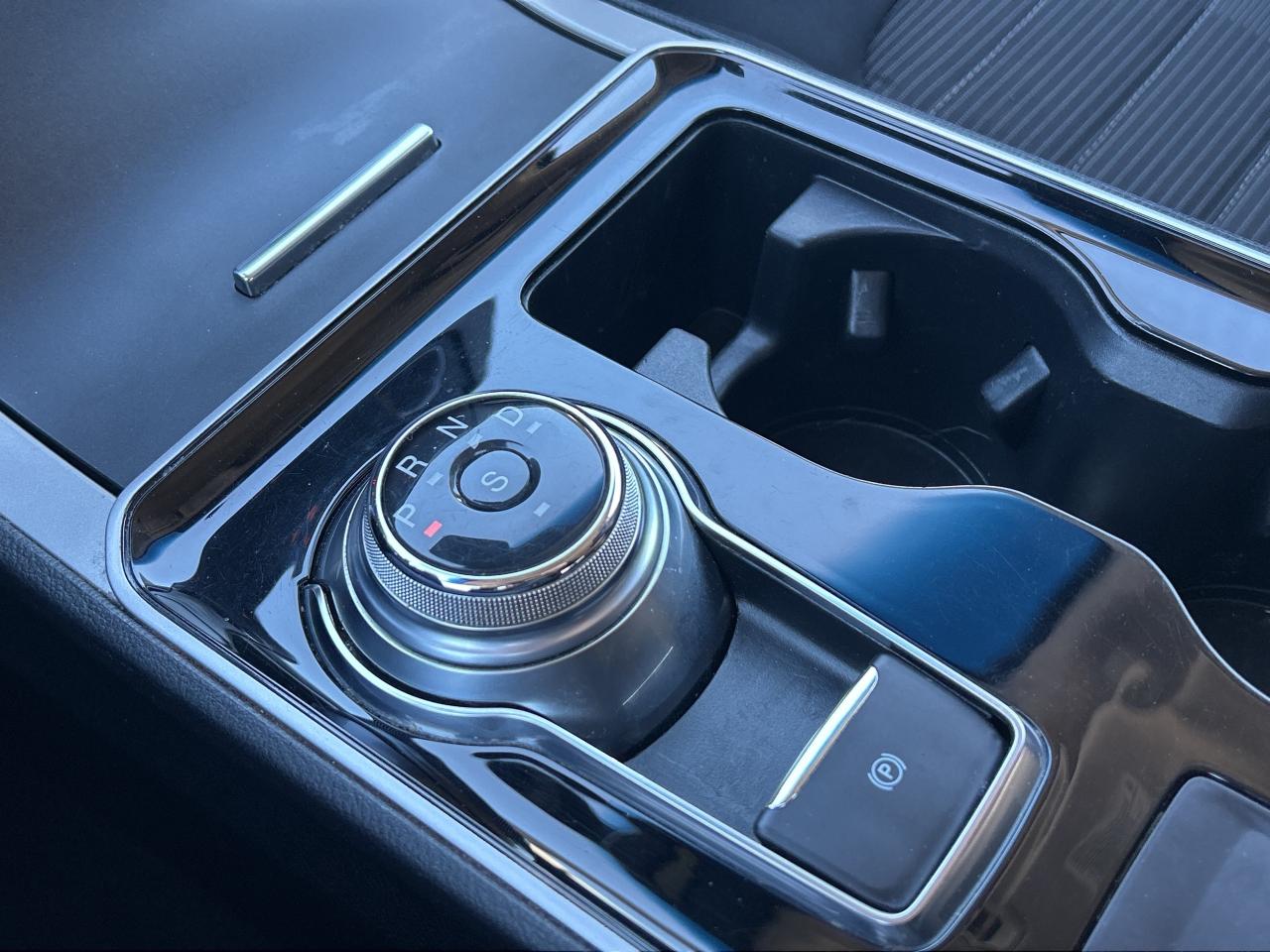 2020 Ford Edge SEL   Back Up Camera Washer   LOW KILOMETRES Photo