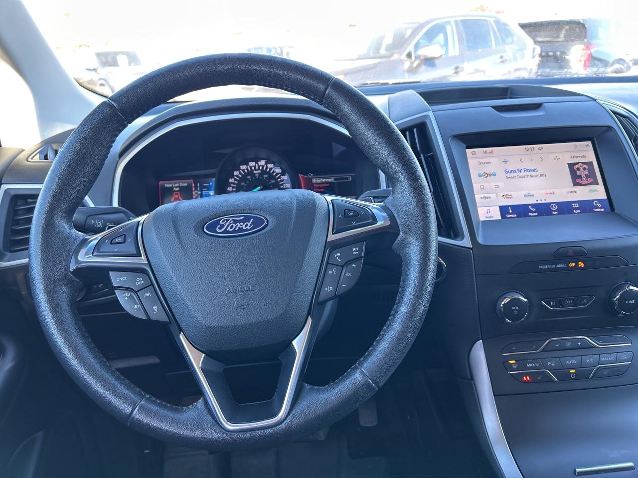 2020 Ford Edge SEL   Back Up Camera Washer   LOW KILOMETRES Photo