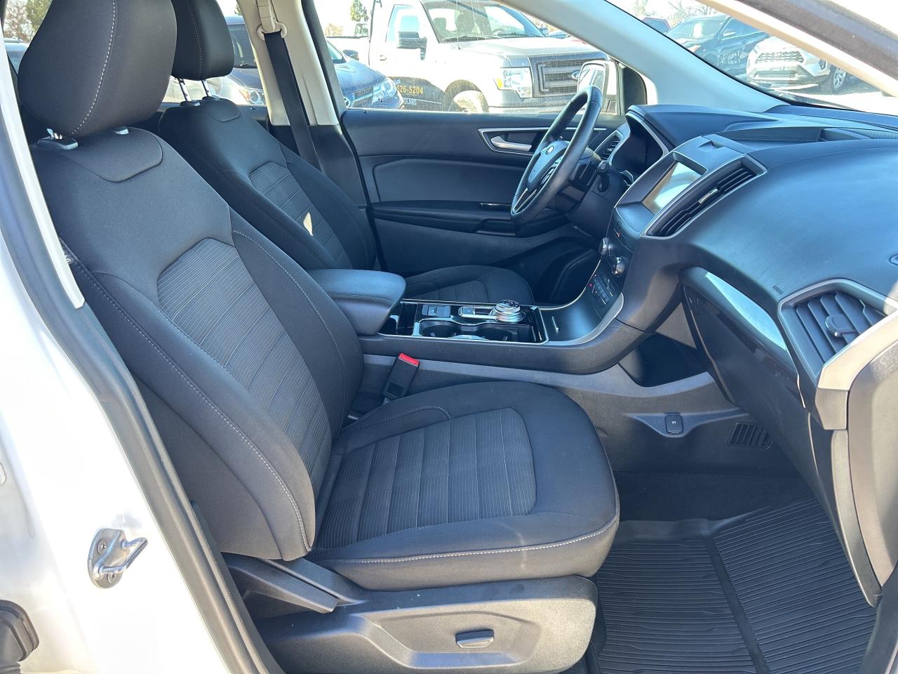 2020 Ford Edge SEL   Back Up Camera Washer   LOW KILOMETRES Photo