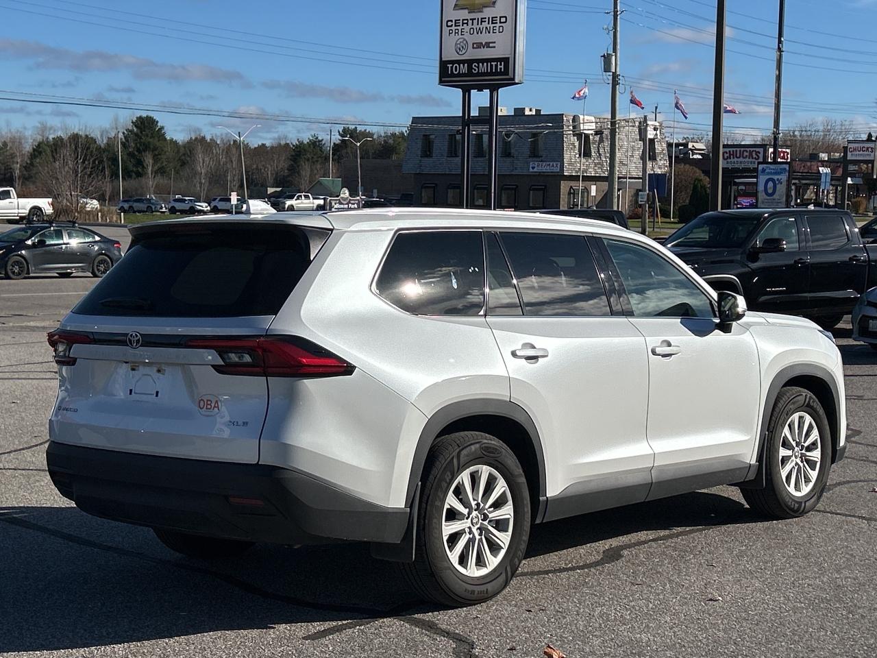 2024 Toyota Grand Highlander Hybrid XLE   Front Heated Seats   ONE OWNER Photo4