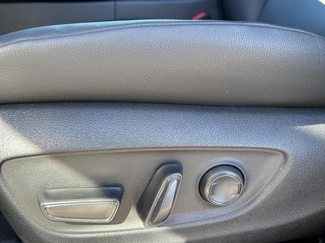 2024 Toyota Grand Highlander Hybrid XLE   Front Heated Seats   ONE OWNER Photo