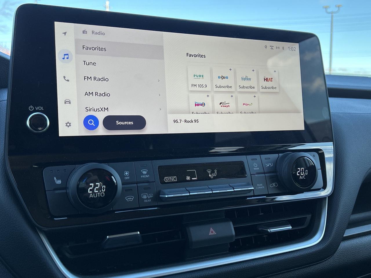 2024 Toyota Grand Highlander Hybrid XLE   Front Heated Seats   ONE OWNER Photo