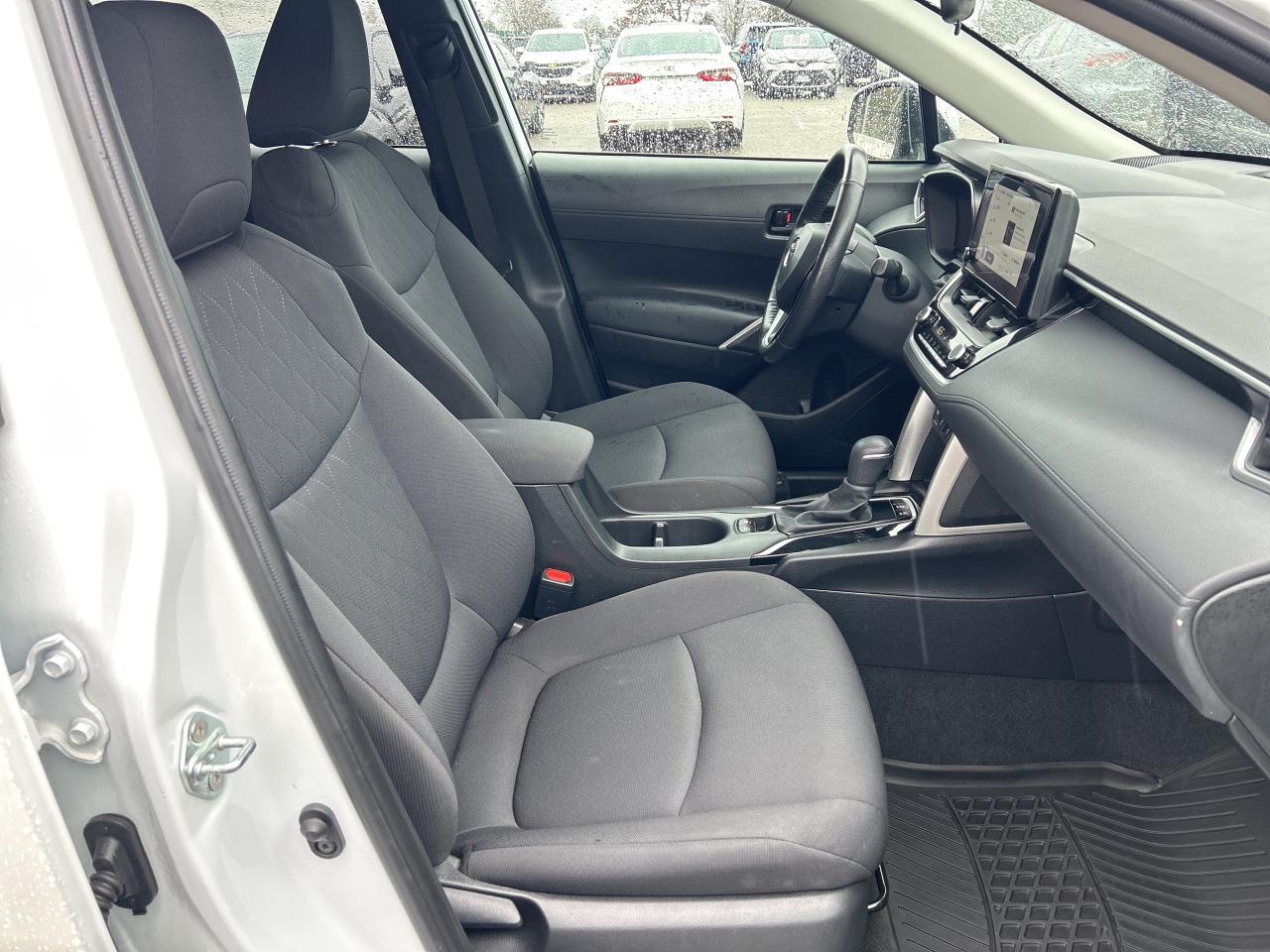 2023 Toyota Corolla Cross LE   8" Touchscreen   Heated Steering Wheel Photo